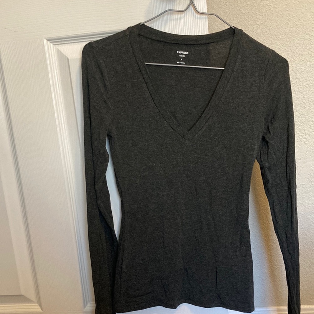 Express dark gray fitted v neck tee